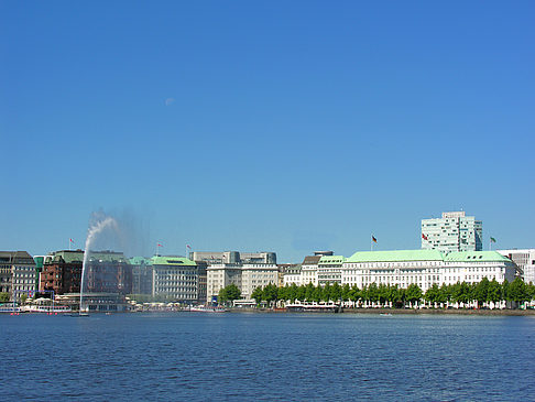 Fotos Fontäne auf der Binnenalster