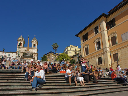 Treppe mit Kirche